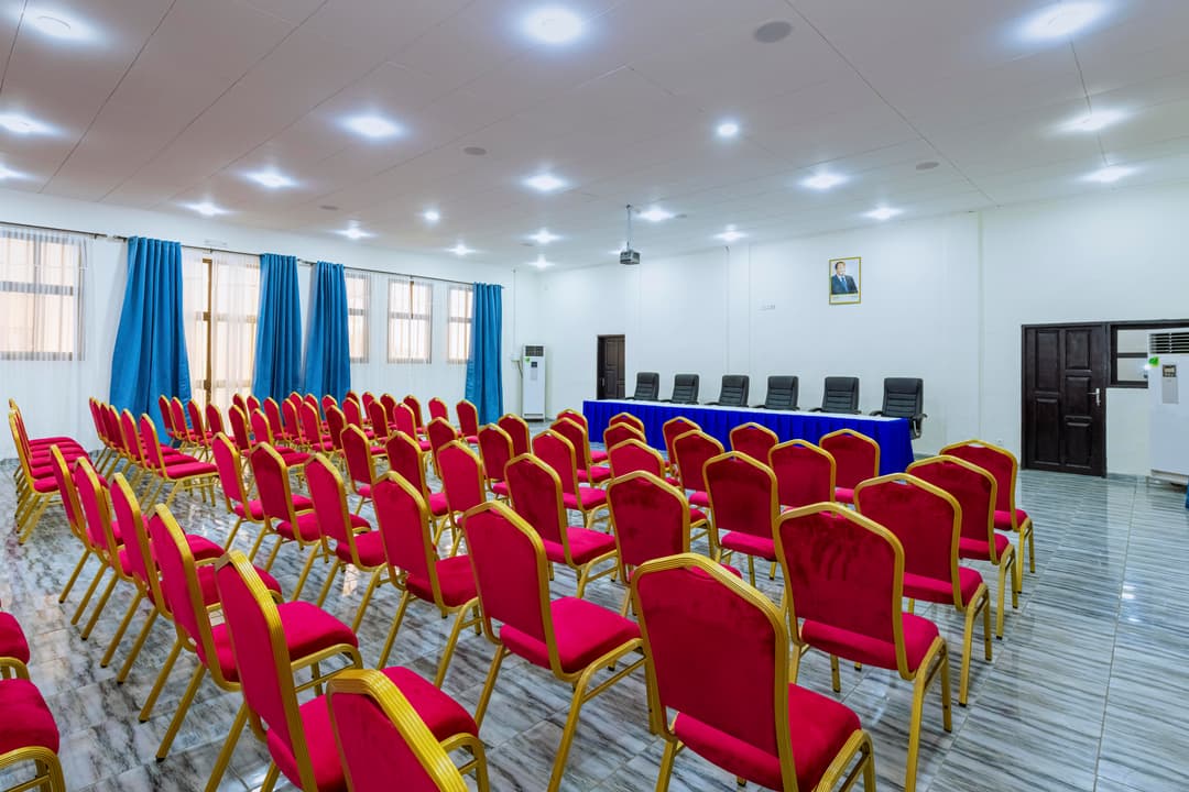 /gallery/conference_nine.jpeg