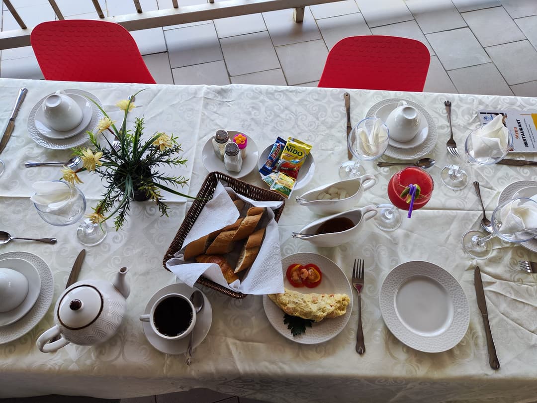 /gallery/mix_breakfast.jpg